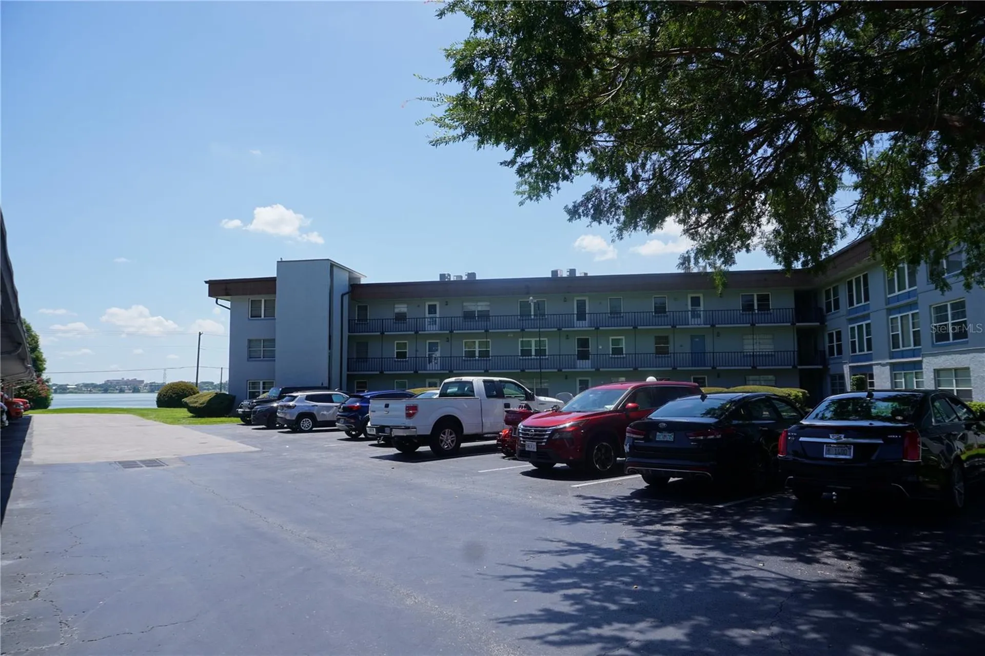 333 Lake Howard Drive NW Winter Haven FL 33880