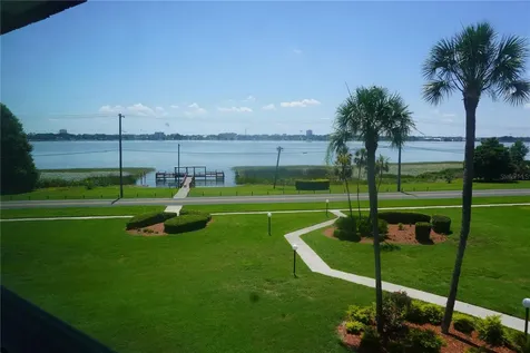 333 Lake Howard Drive NW Winter Haven FL 33880