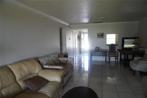 333 Lake Howard Drive NW Winter Haven FL 33880