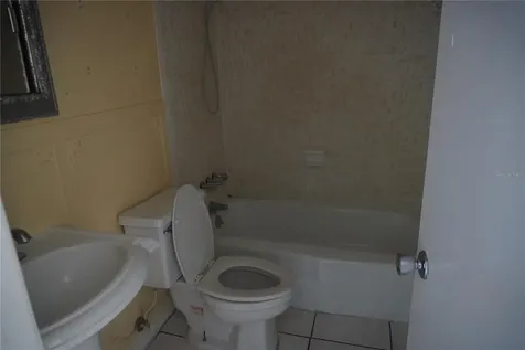 333 Lake Howard Drive NW Winter Haven FL 33880