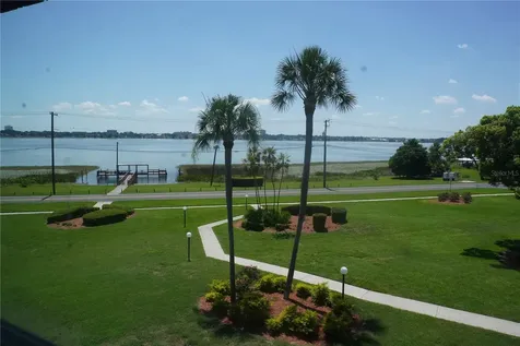 333 Lake Howard Drive NW Winter Haven FL 33880