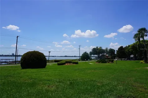 333 Lake Howard Drive NW Winter Haven FL 33880