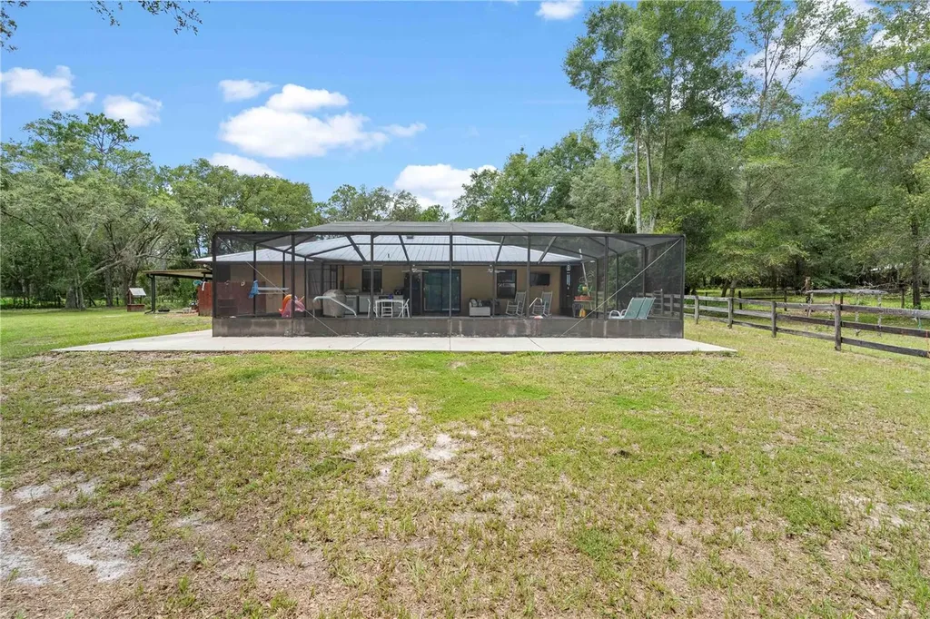9459 N Eubanks Terrace Dunnellon FL 34433