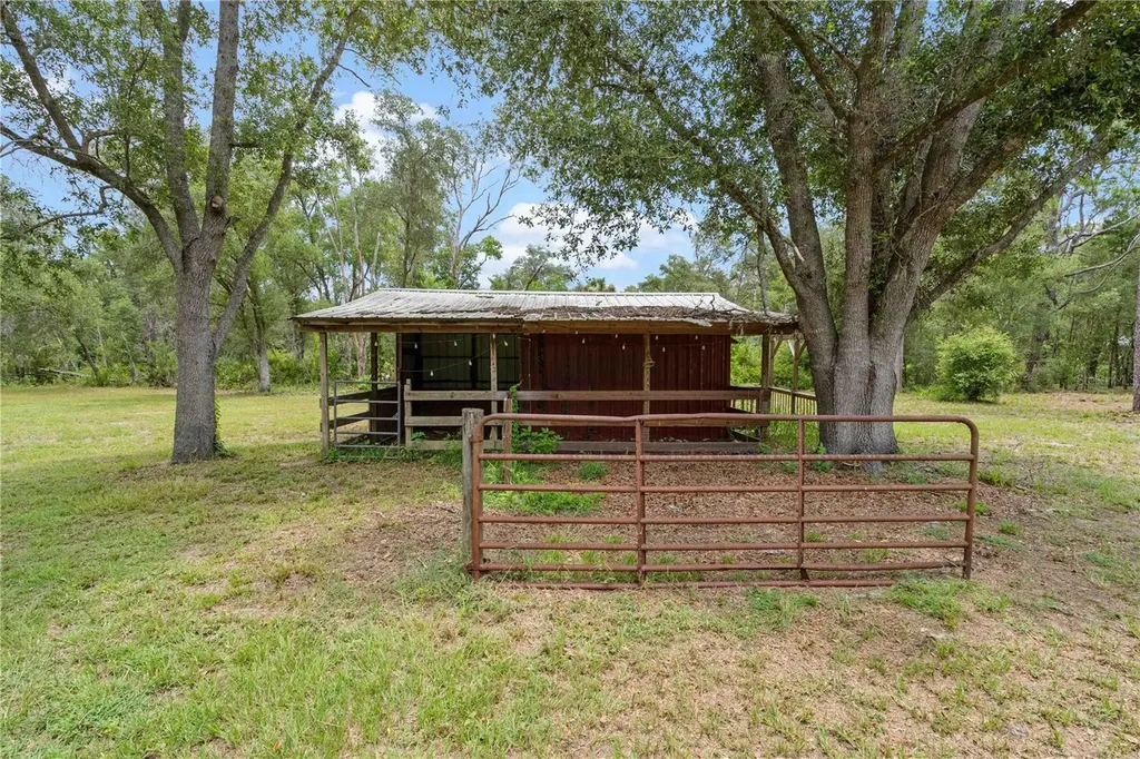 9459 N Eubanks Terrace Dunnellon FL 34433