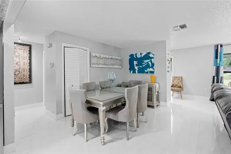 9459 N Eubanks Terrace Dunnellon FL 34433
