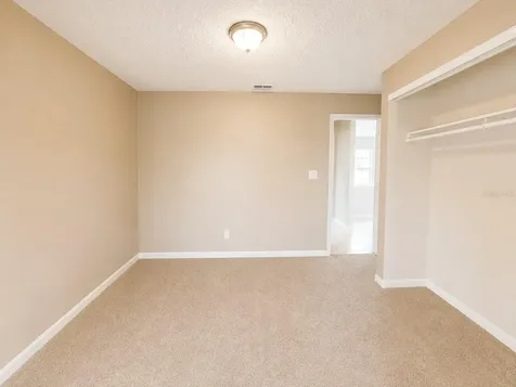 907 Hendon Place Kissimmee FL 34758