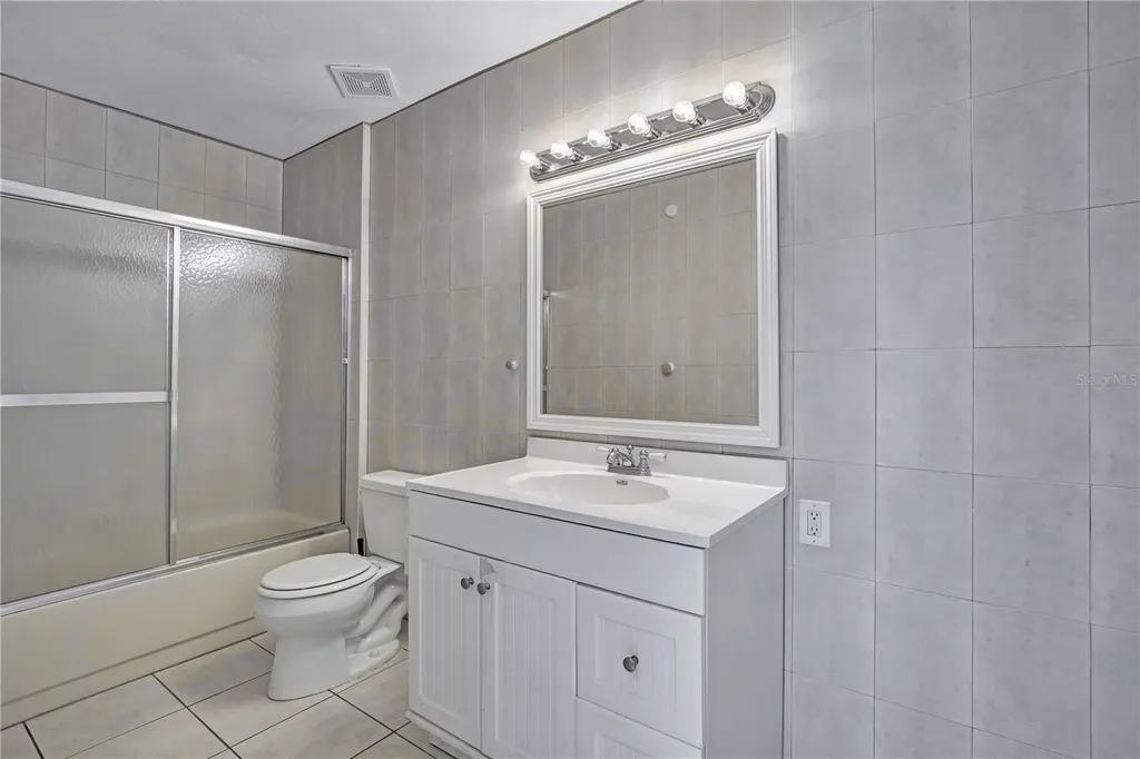 2577 Derbyshire Circle Casselberry FL 32707