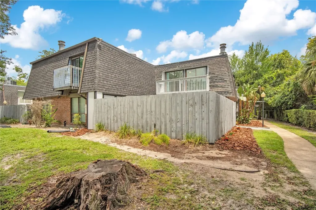 2577 Derbyshire Circle Casselberry FL 32707