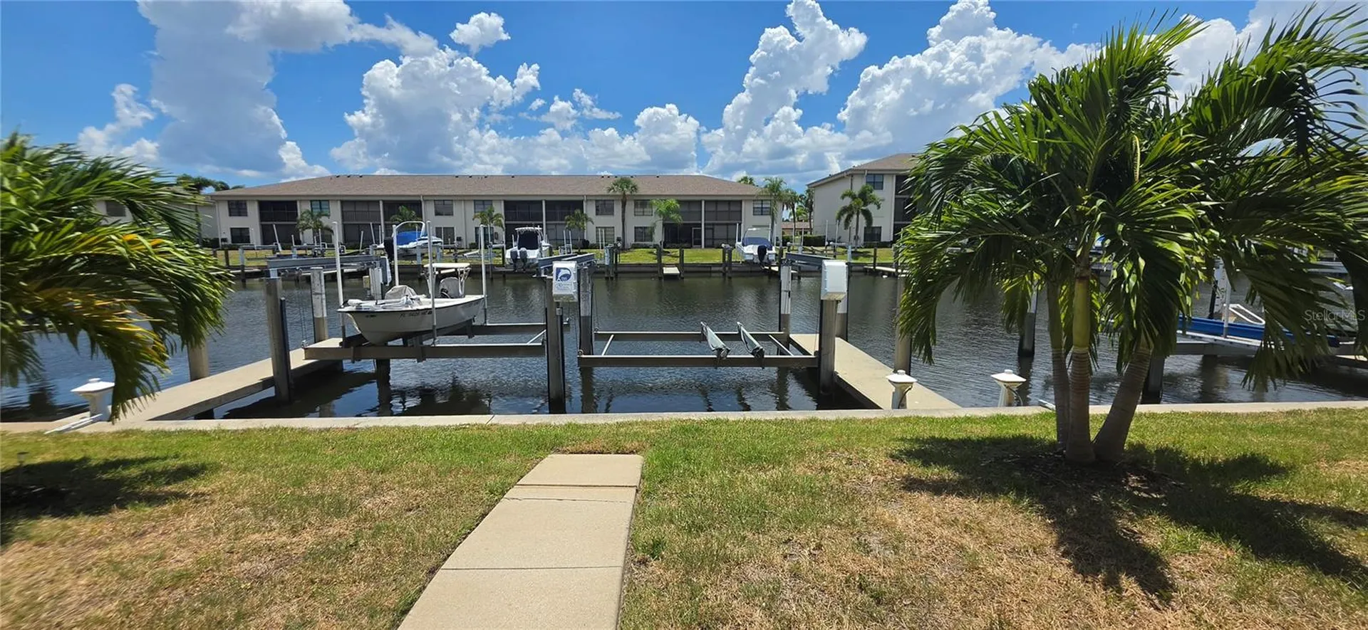 222 Lewis Circle Punta Gorda FL 33950