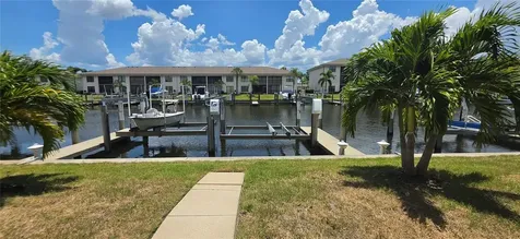 222 Lewis Circle Punta Gorda FL 33950
