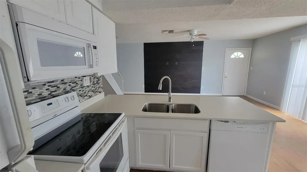 4410 Shadow Crest Place Orlando FL 32811