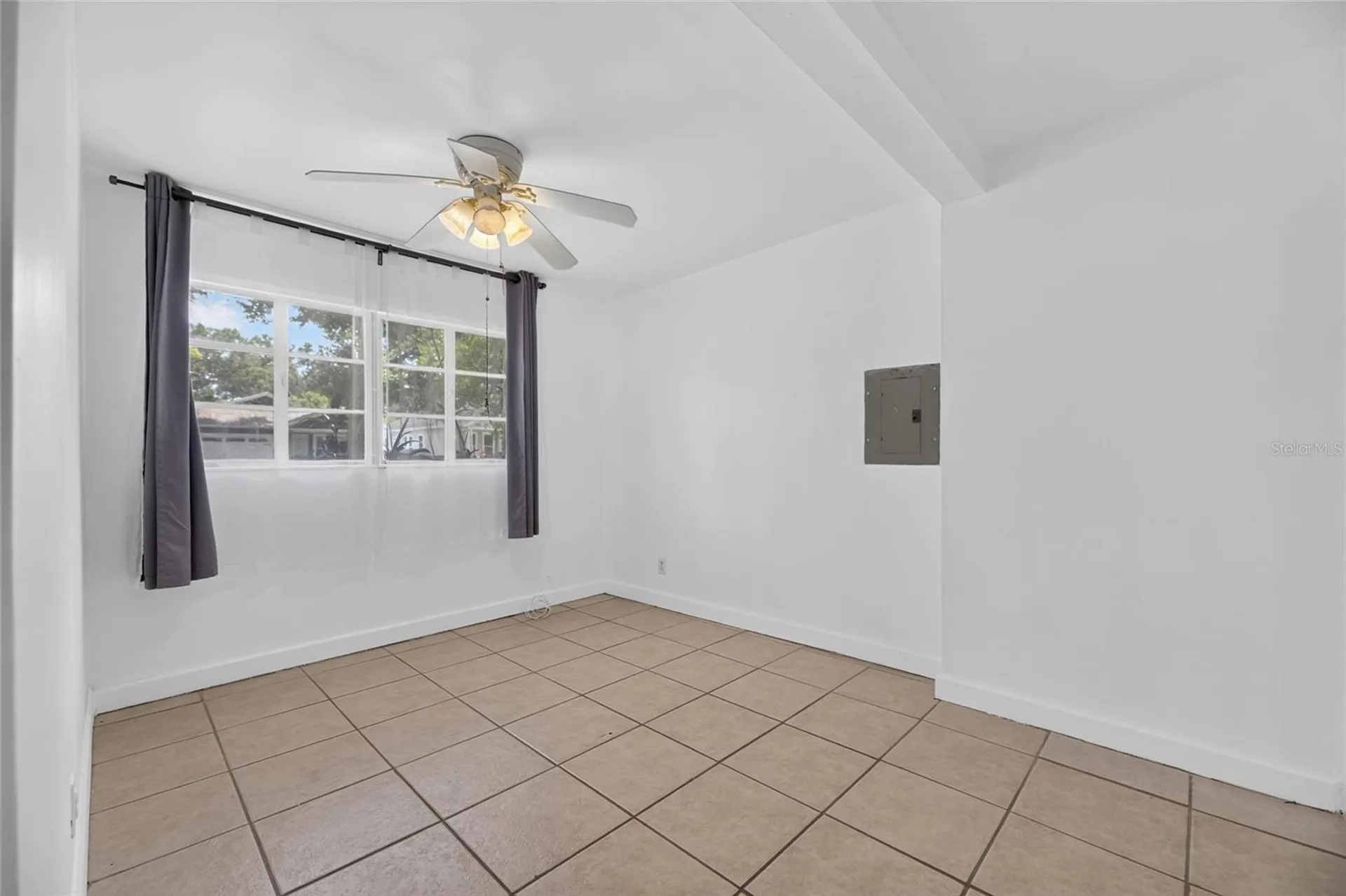 1005 E Flora Street Tampa FL 33604