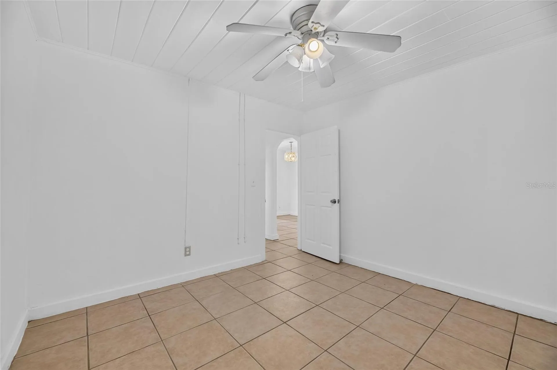 1005 E Flora Street Tampa FL 33604
