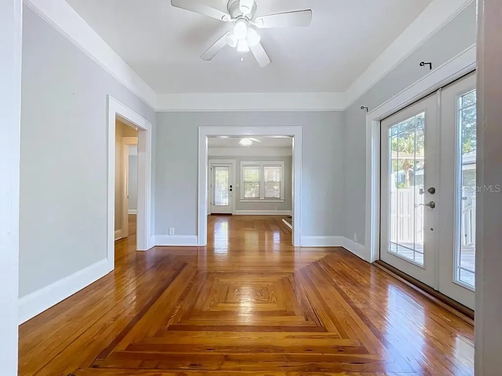 806 Johnson Avenue Lakeland FL 33801