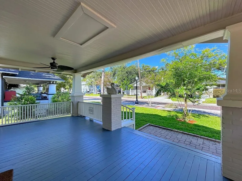 806 Johnson Avenue Lakeland FL 33801