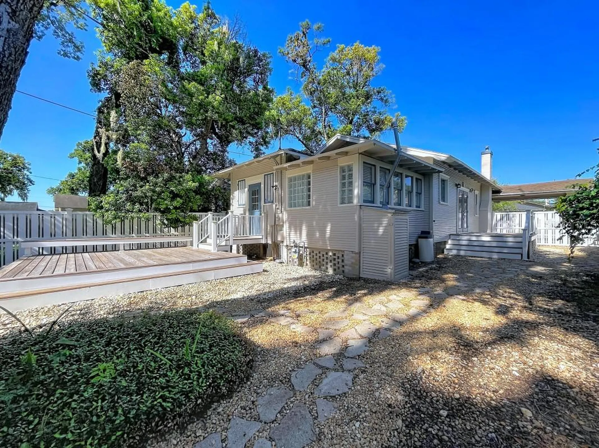 806 Johnson Avenue Lakeland FL 33801