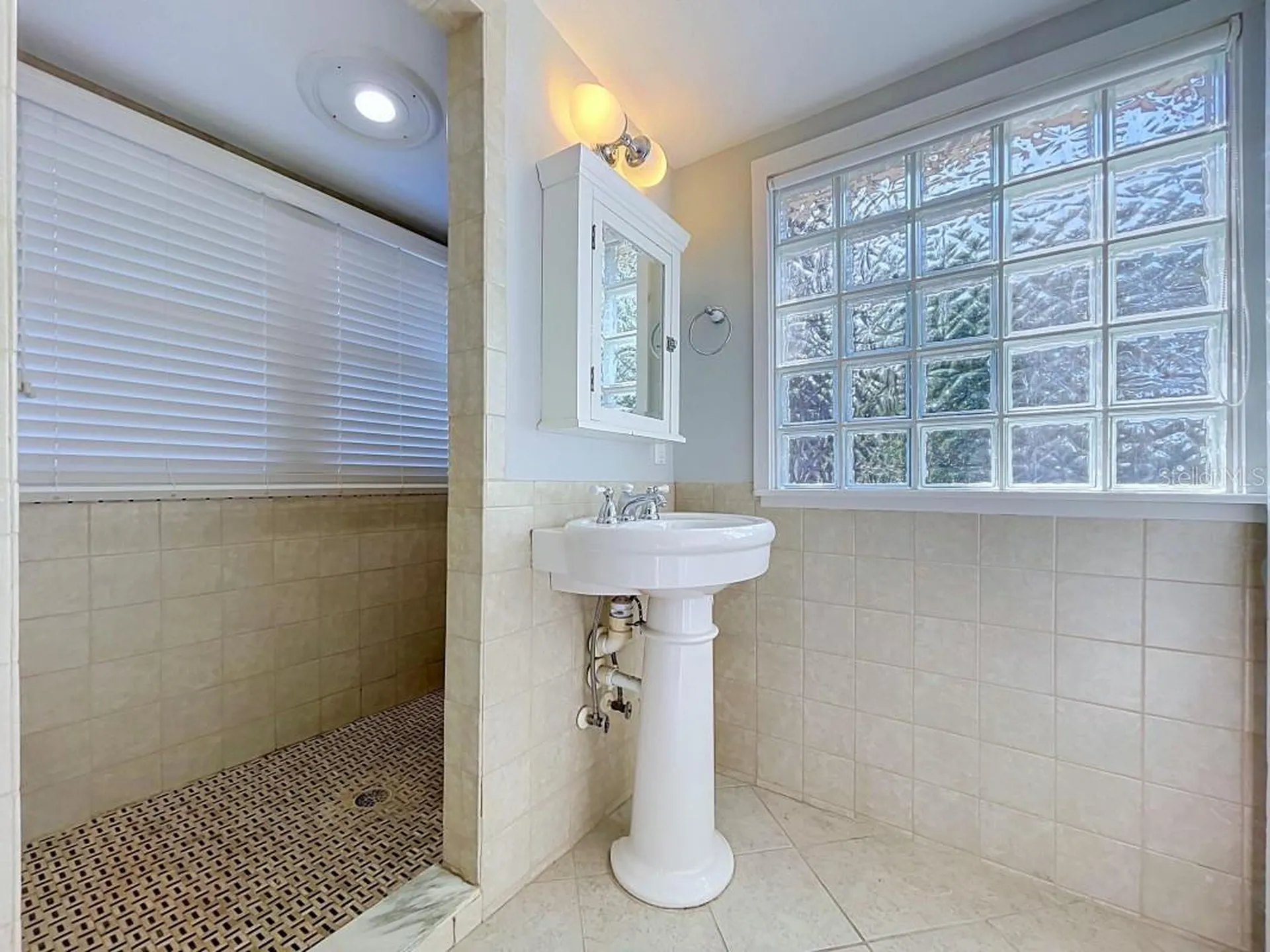 806 Johnson Avenue Lakeland FL 33801