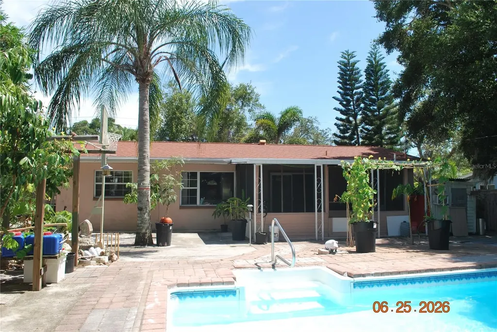 1515 Nebraska Avenue Palm Harbor FL 34683