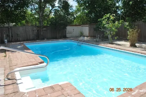 1515 Nebraska Avenue Palm Harbor FL 34683