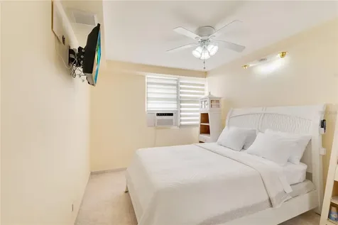 5890 Jose M Tartak Avenue Carolina PR 00979
