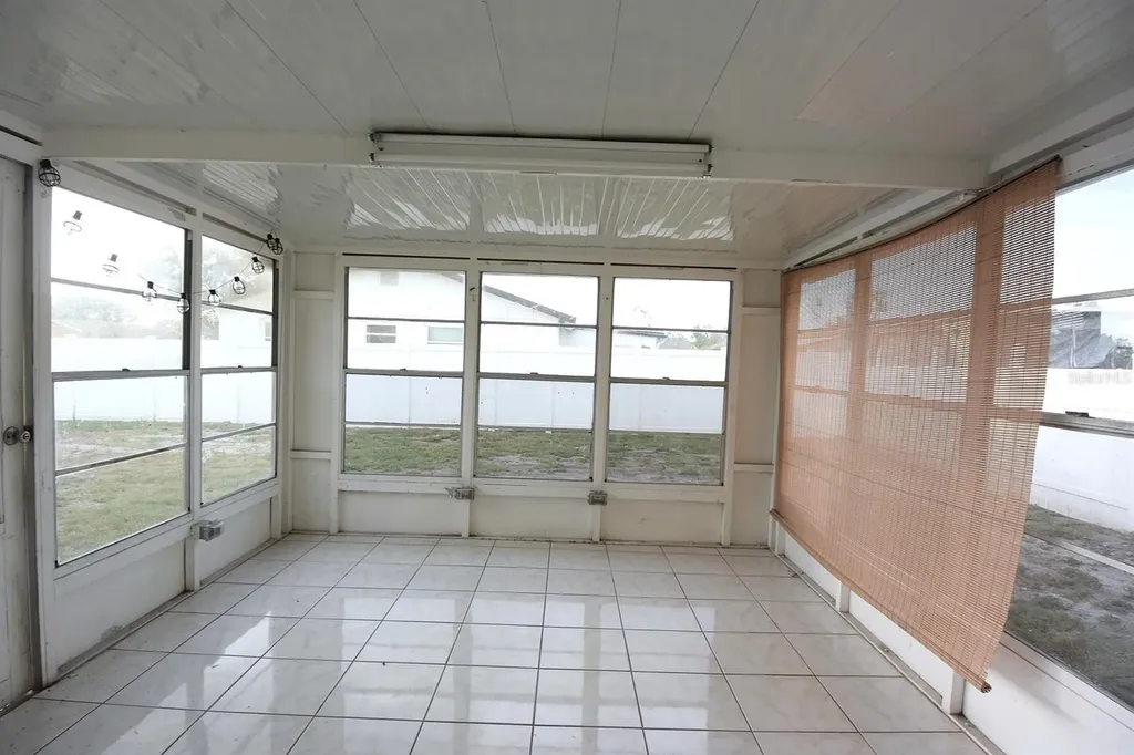 8235 Donaldson Drive Tampa FL 33615