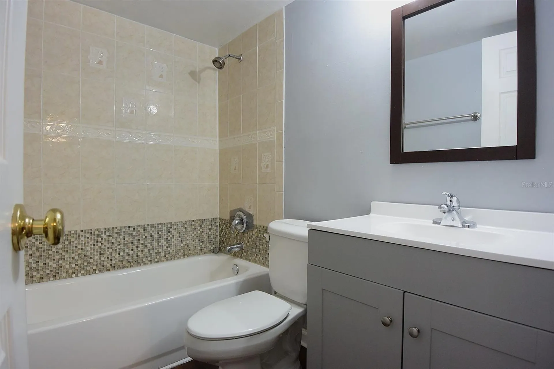 8235 Donaldson Drive Tampa FL 33615