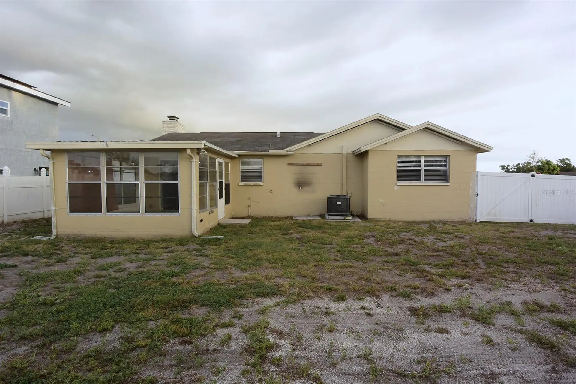 8235 Donaldson Drive Tampa FL 33615