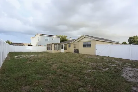 8235 Donaldson Drive Tampa FL 33615