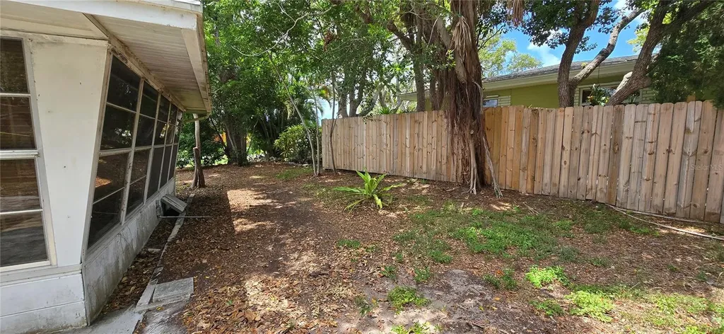 14609 Bay Drive Largo FL 33774