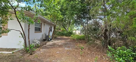 14609 Bay Drive Largo FL 33774