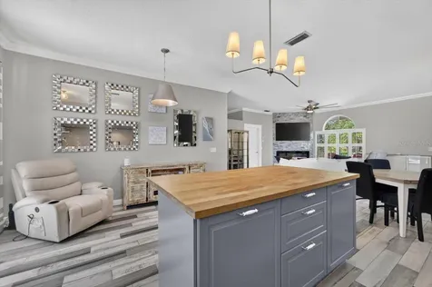 12326 Winding Woods Way Bradenton FL 34202