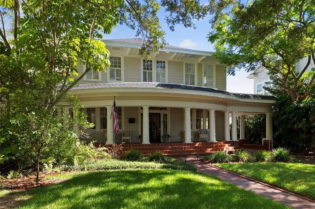2630 W Prospect Road Tampa FL 33629