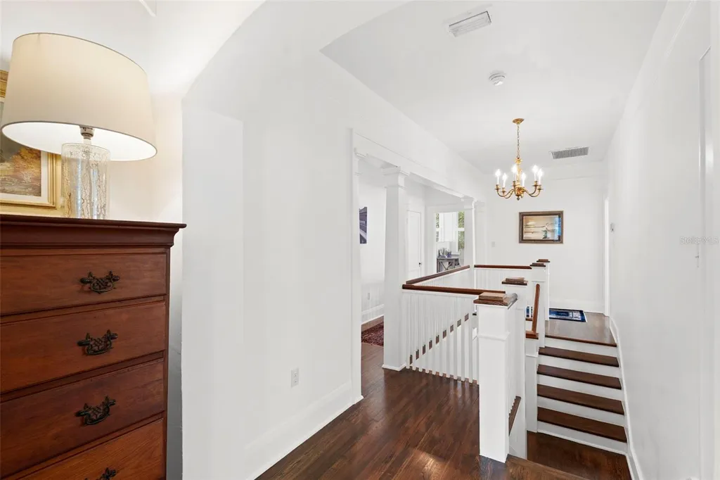 2630 W Prospect Road Tampa FL 33629
