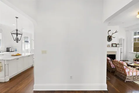 2630 W Prospect Road Tampa FL 33629