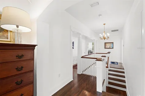 2630 W Prospect Road Tampa FL 33629
