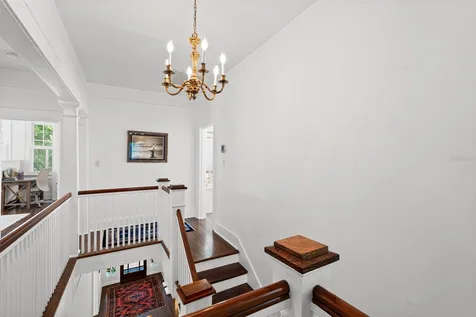 2630 W Prospect Road Tampa FL 33629