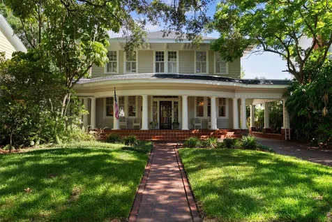 2630 W Prospect Road Tampa FL 33629