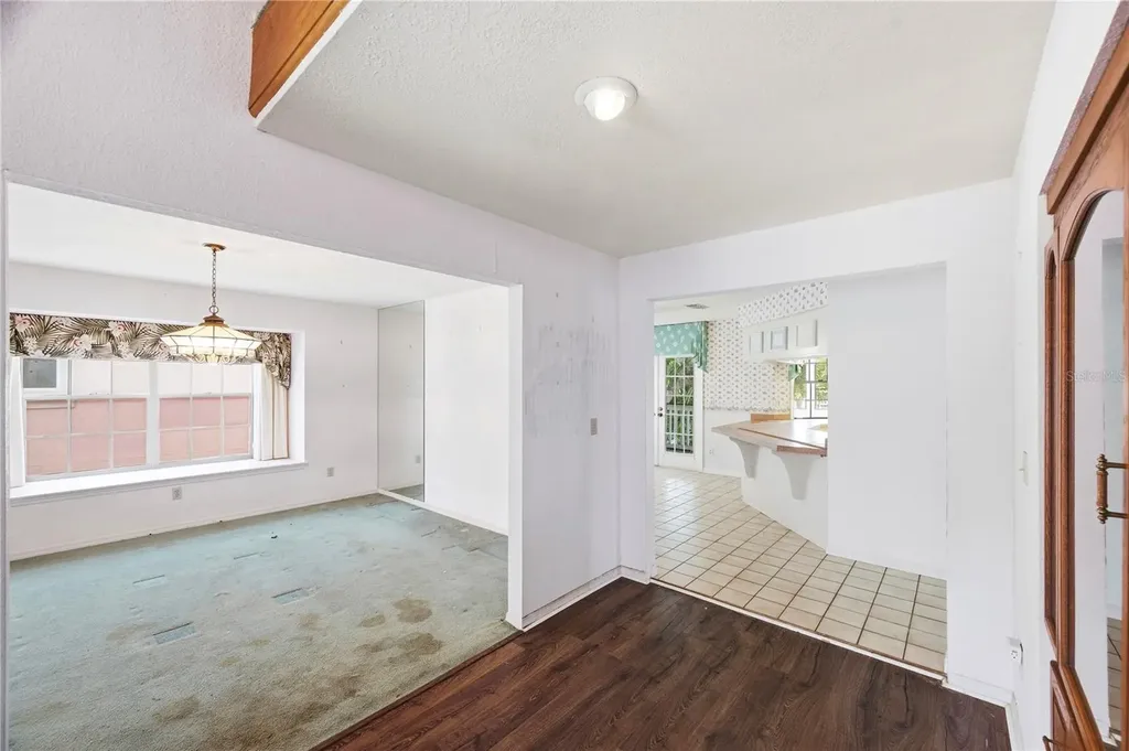 1136 3rd Avenue S Tierra Verde FL 33715