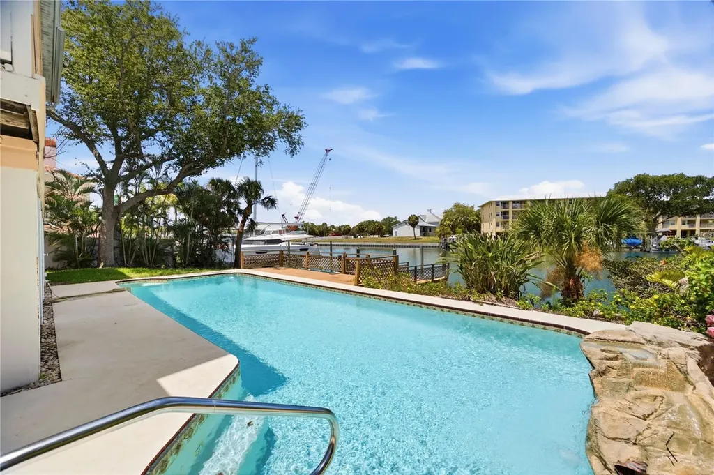 1136 3rd Avenue S Tierra Verde FL 33715