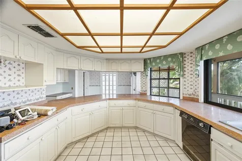 1136 3rd Avenue S Tierra Verde FL 33715