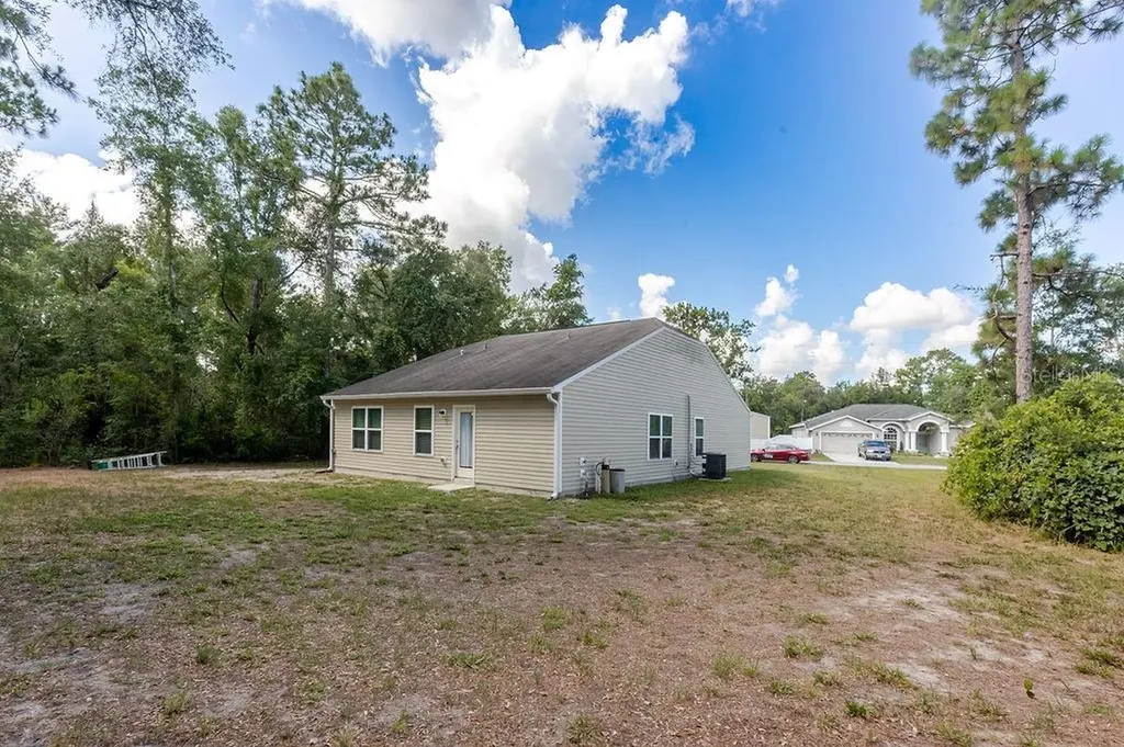 12307 Millington Avenue Weeki Wachee FL 34614