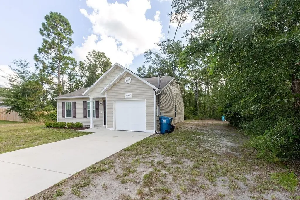 12307 Millington Avenue Weeki Wachee FL 34614