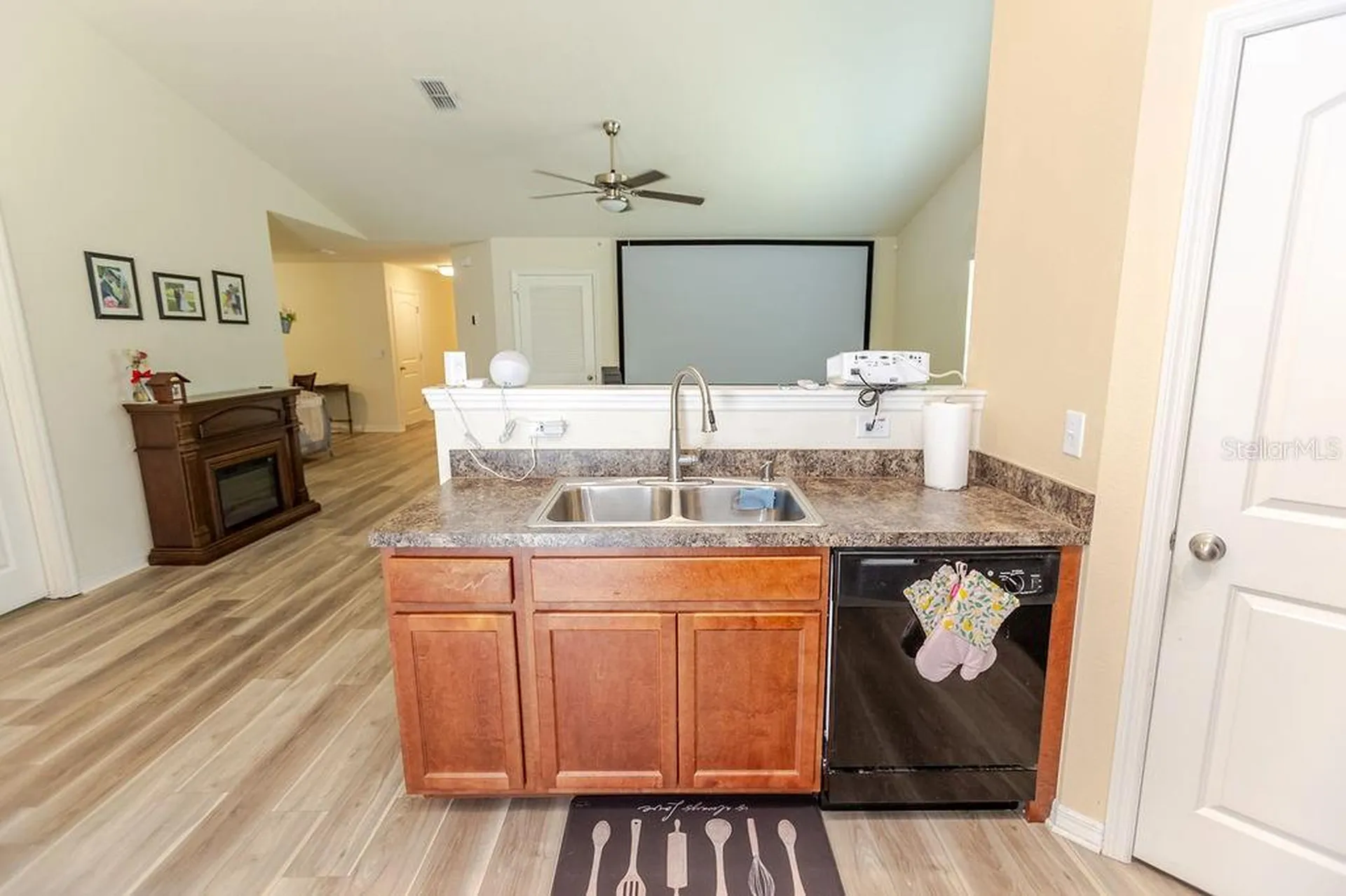 12307 Millington Avenue Weeki Wachee FL 34614