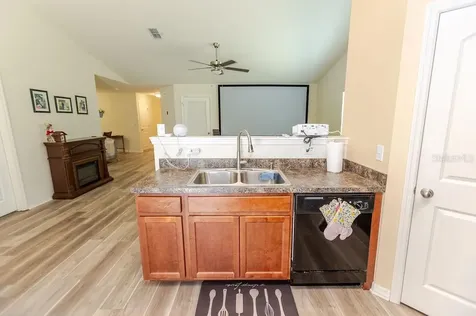 12307 Millington Avenue Weeki Wachee FL 34614