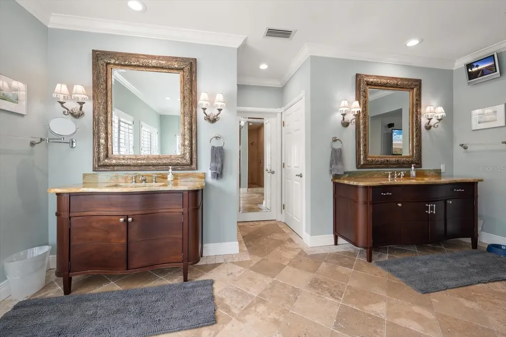 155 Willadel Drive Clearwater FL 33756