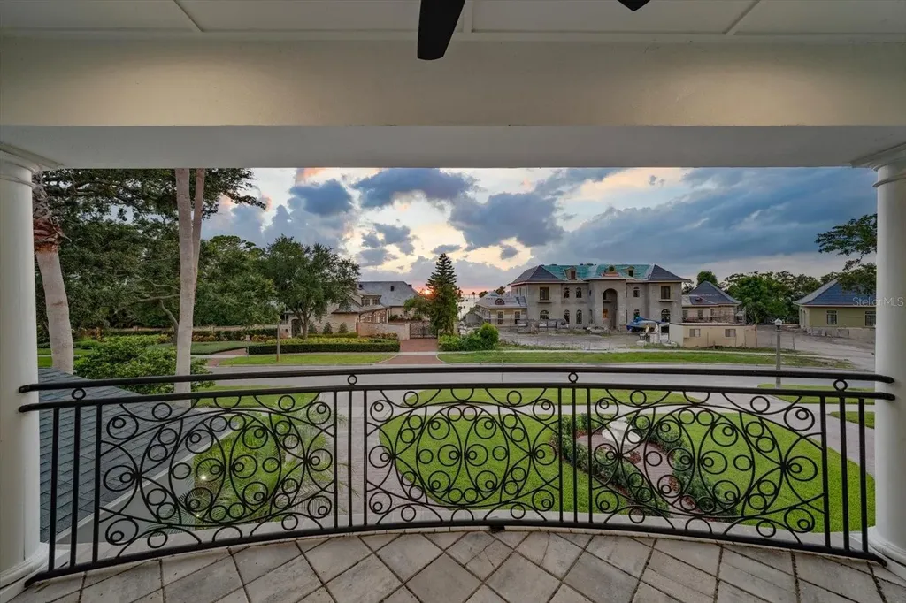 155 Willadel Drive Clearwater FL 33756