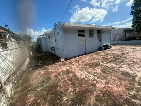 2 Calle 2 Bayamon PR 00959