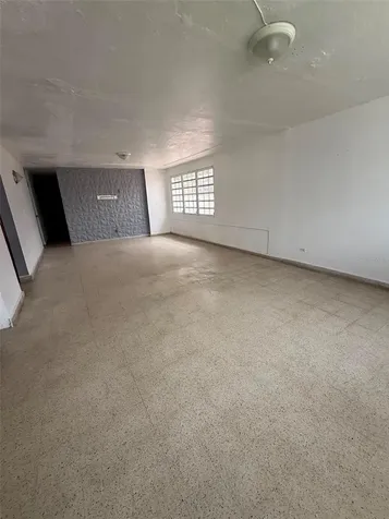 2 Calle 2 Villa Rica Bayamon PR 00959