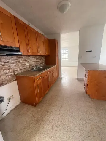 2 Calle 2 Villa Rica Bayamon PR 00959