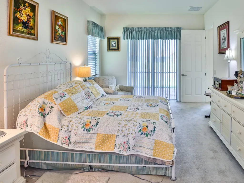 1061 Sawgrass Drive Winter Haven FL 33884